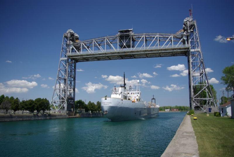 Vacation Paradise Saint Catharines ภายนอก รูปภาพ